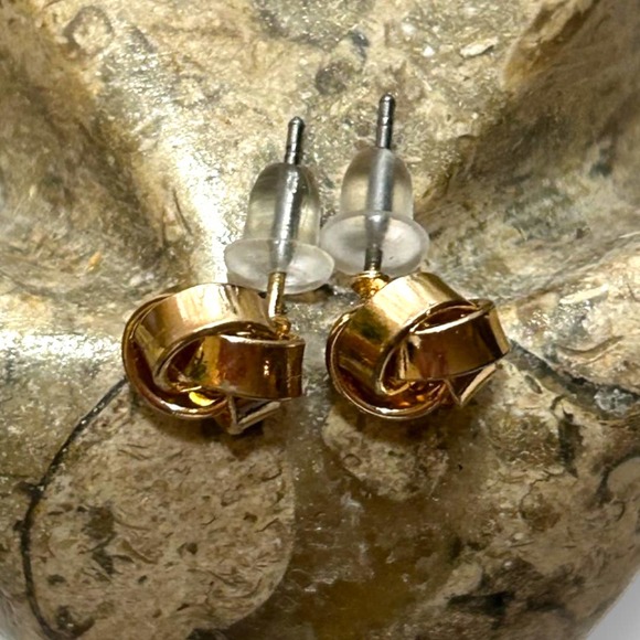 Gold Knot Earrings Bridesmaid Wedding Bride Gold-Tone NWT Gift - Picture 5 of 5